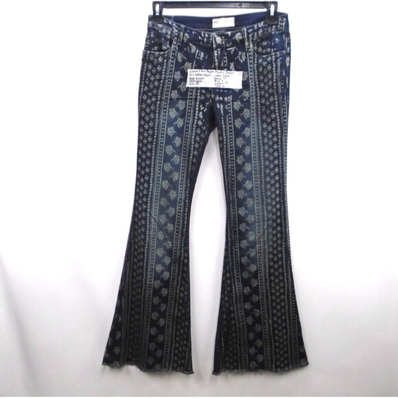 Free People Denim - FREE PEOPLE MANTRA Bali Pattern Womens Size 28 (32x34) BELL BOTTON Flare Jeans